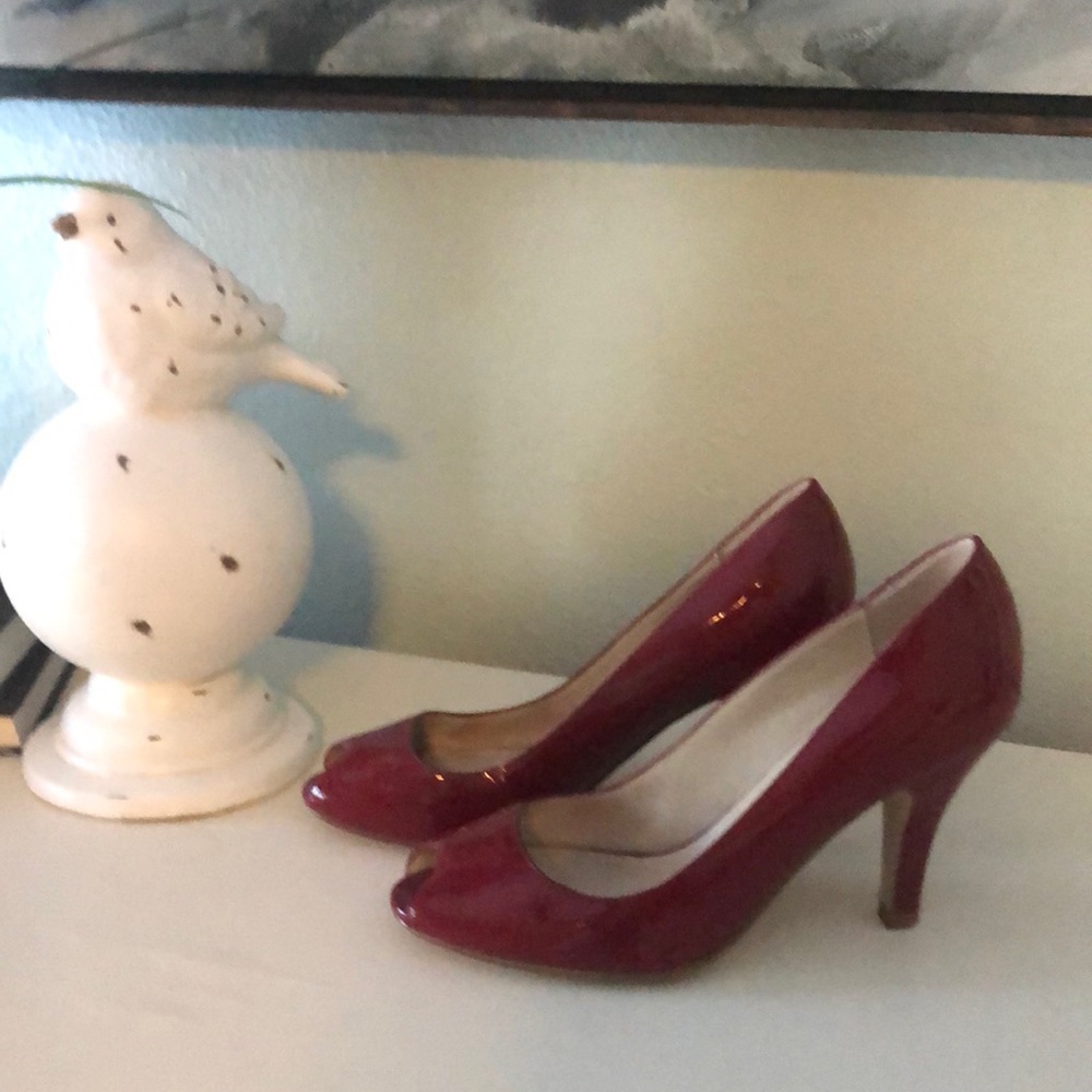 Red patent leather Steve Madden heels